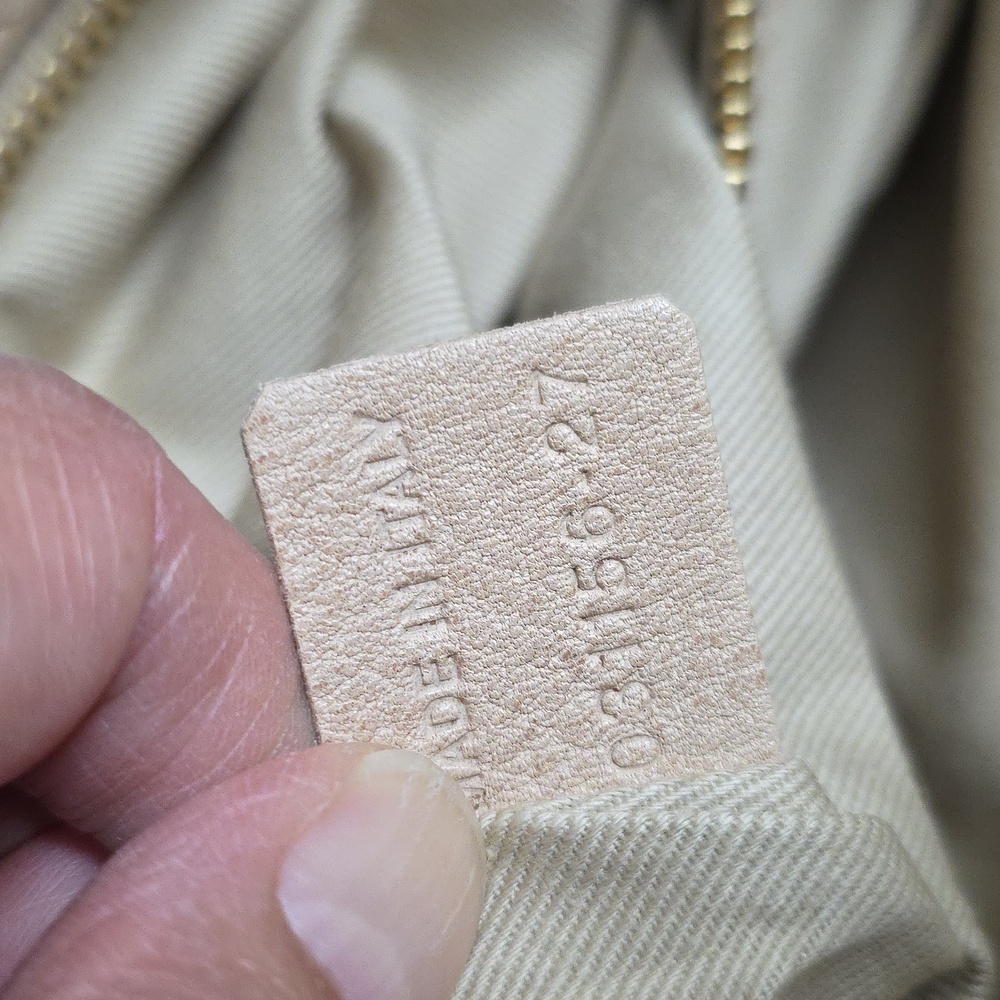 Chloe | Beige Pebblegrained Shoulder Bag - Picture 13 of 16